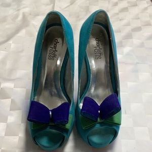 Charlotte Russe, size 6, teal faux suede with blue & green bow, 5 inch heels